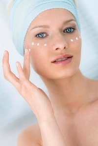 AVON Уход за кожей вокруг глаз