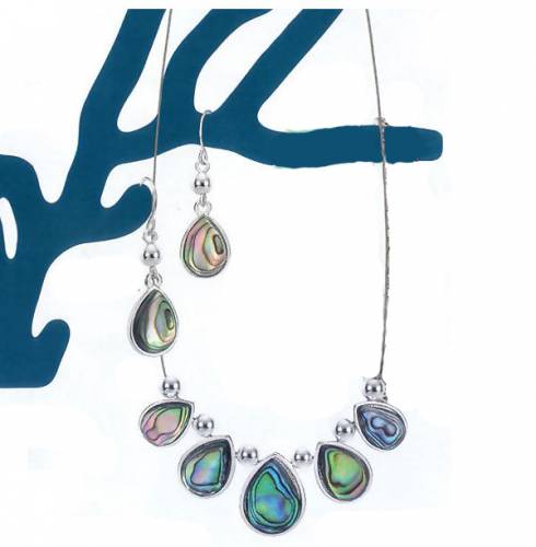 AVON Колье и серьги «Бирюзовая фантазия»