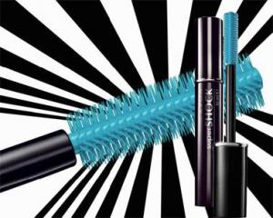 AVON Как правильно наносить  тушь
