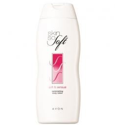 AVON Увлажняющий лосьон для тела «Нежность»